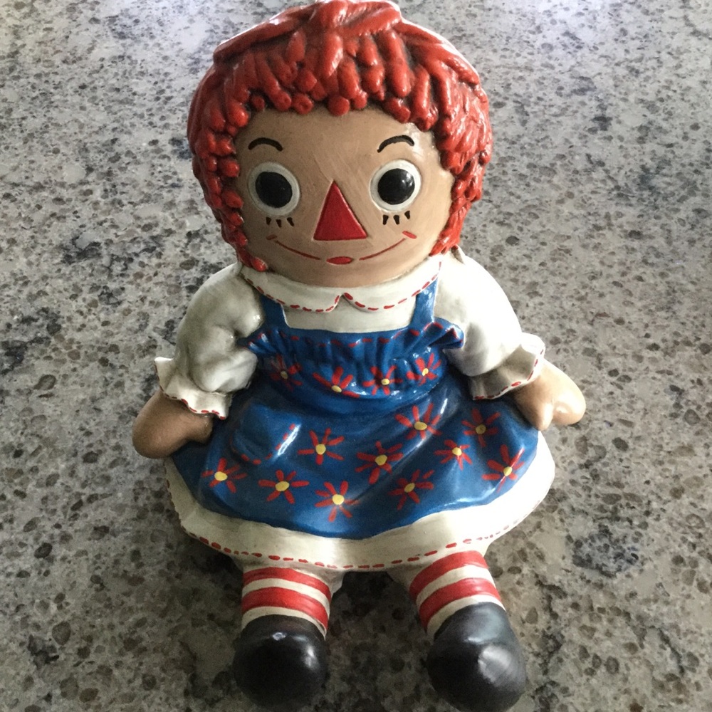 ⭐️ Raggedy Ann Ceramic